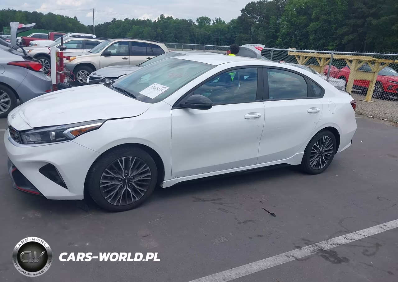 2024 Kia Forte Gt-Line VIN:3KPF54AD0RE799464 - 14