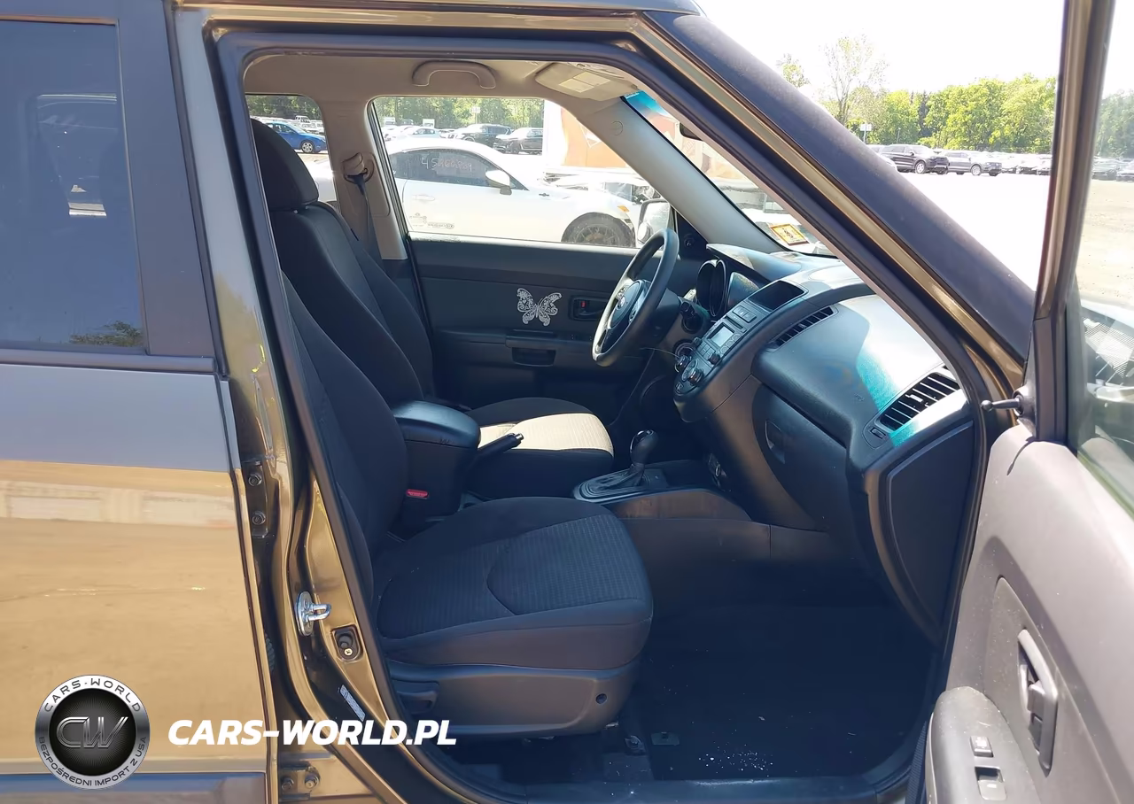 2013 Kia Soul VIN:KNDJT2A59D7558704 - 5