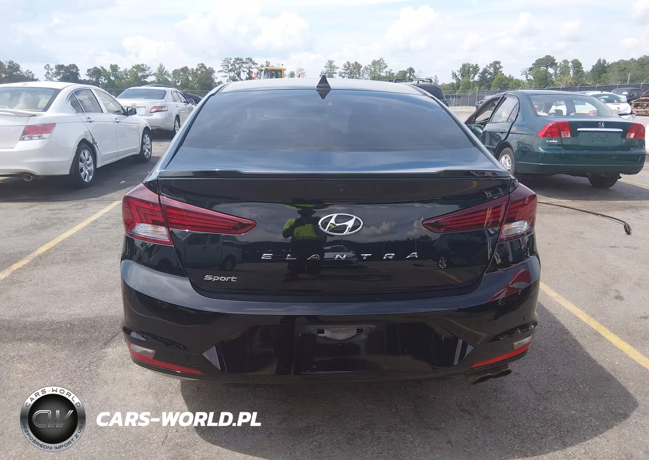 2020 Hyundai Elantra Sport VIN:KMHD04LB7LU020678 - 16