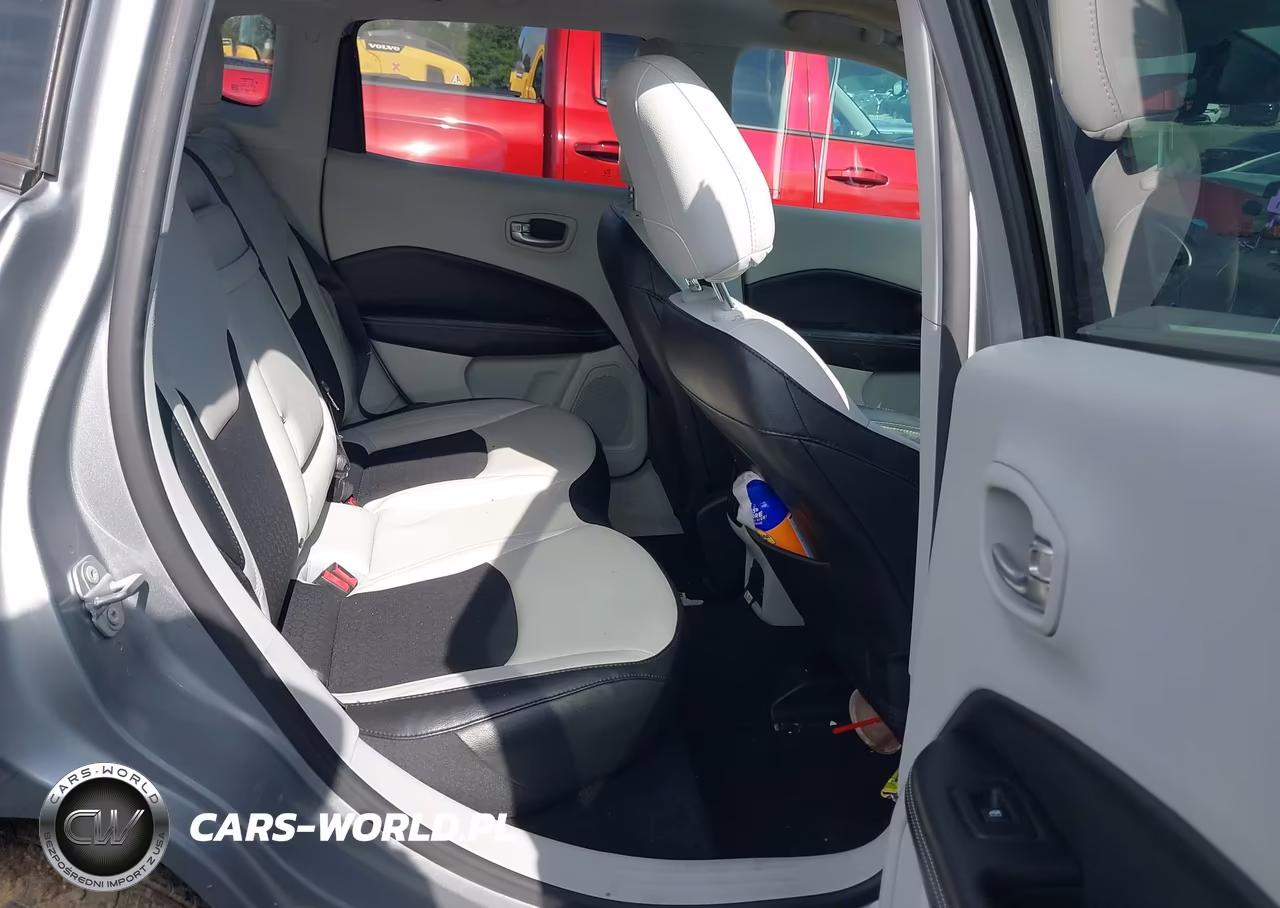 2019 Jeep Compass Sun And Wheel Fwd VIN:3C4NJCBB9KT749288 - 8