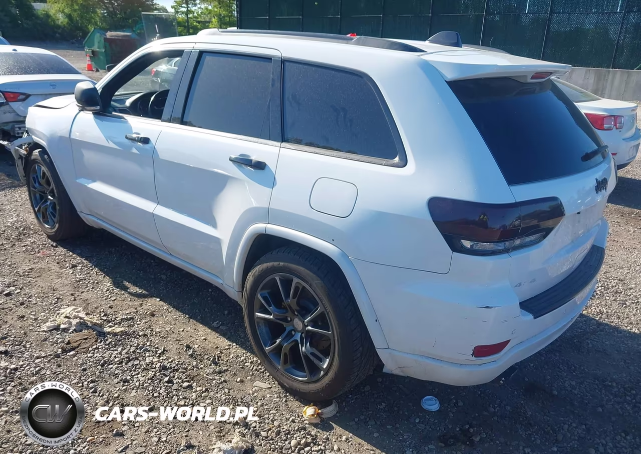 2017 Jeep Grand Cherokee Limited 4X4 VIN:1C4RJFBG4HC899585 - 3