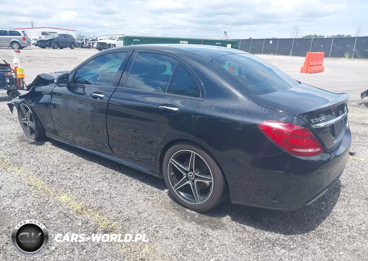 2018 Mercedes-Benz C 300 VIN:WDDWF4JB2JR415193 - 3