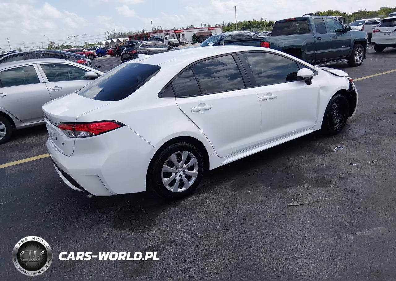 2021 Toyota Corolla Le VIN:5YFEPMAE8MP230755 - 4