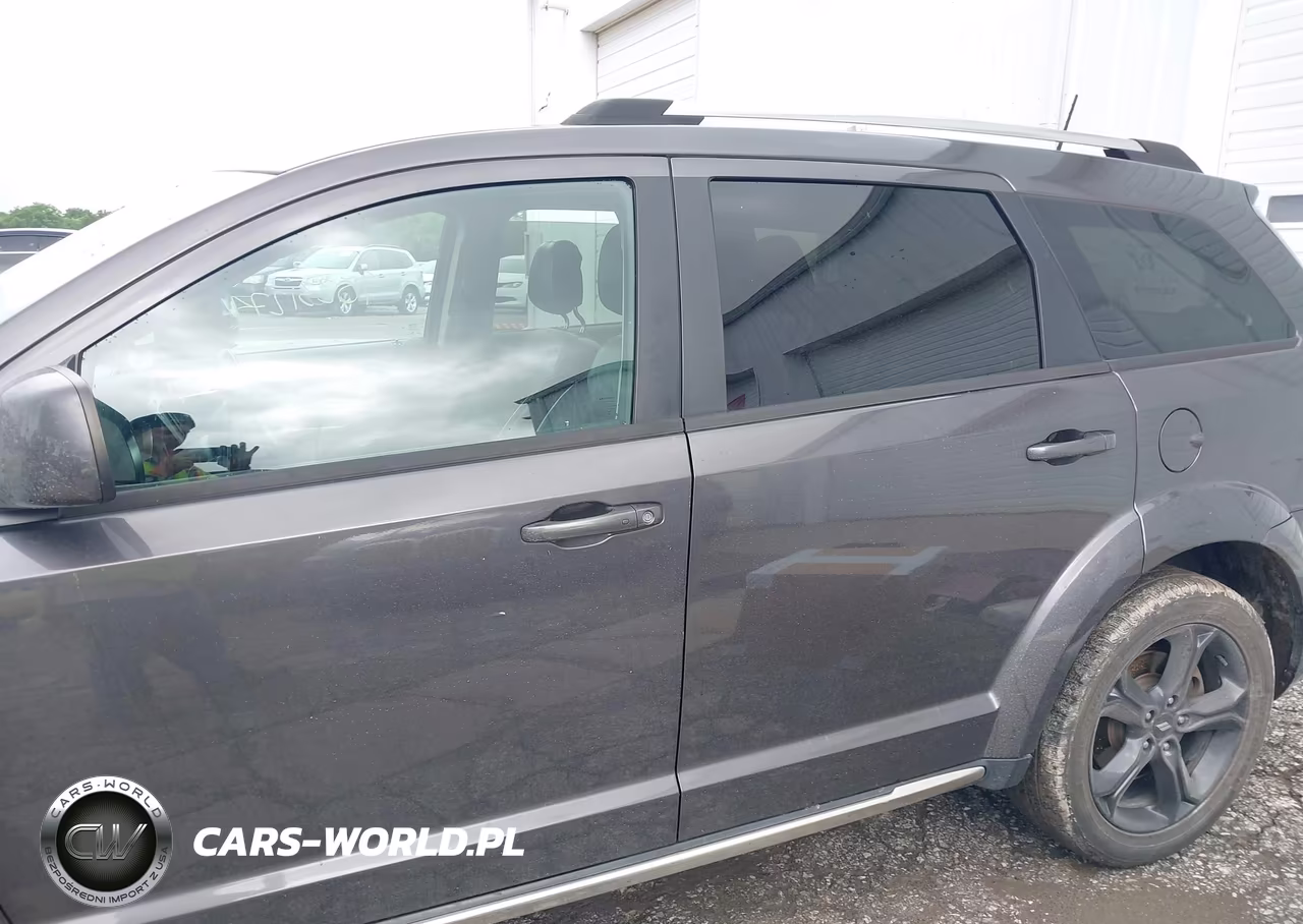 2019 Dodge Journey Crossroad VIN:3C4PDCGG3KT778533 - 14