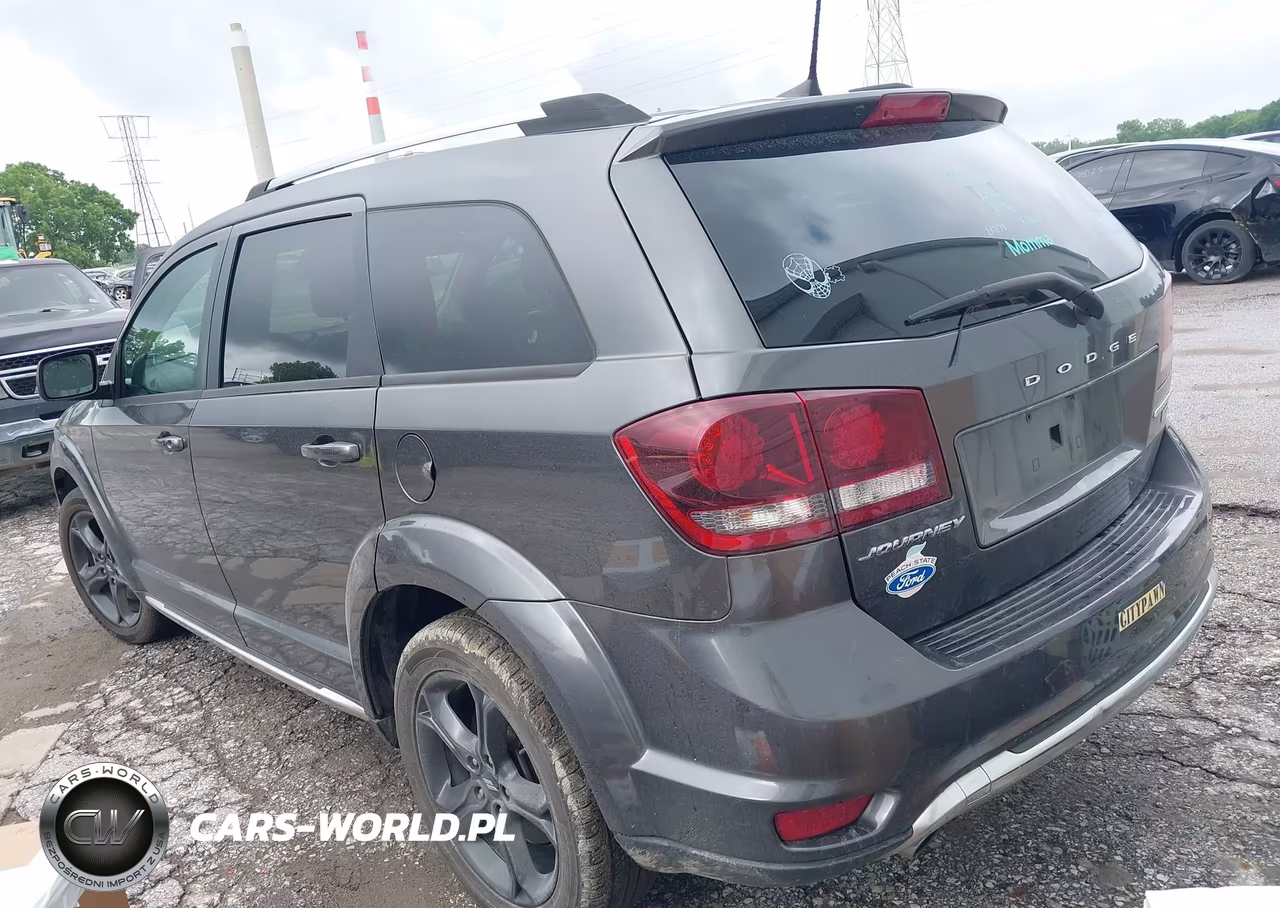 2019 Dodge Journey Crossroad VIN:3C4PDCGG3KT778533 - 3