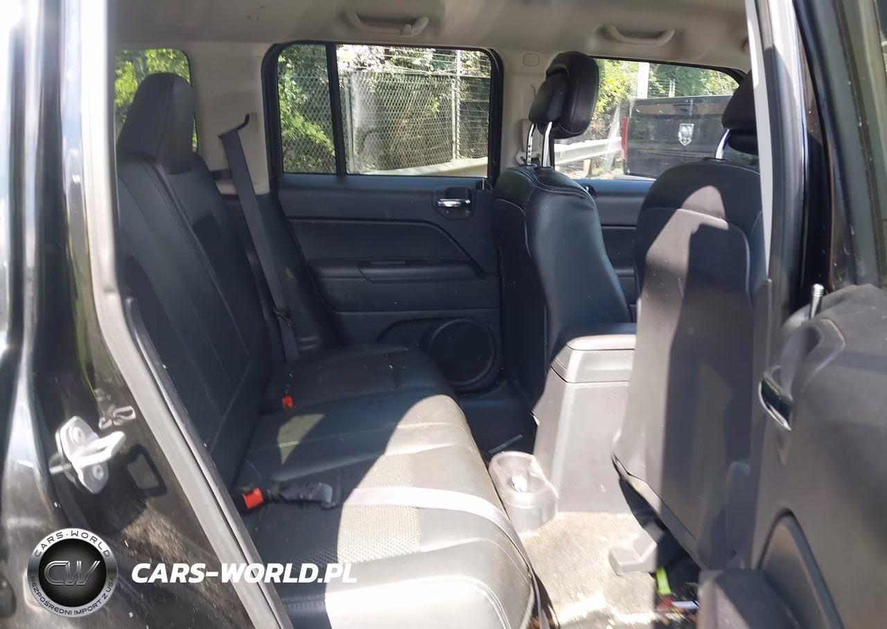 2016 Jeep Patriot Sport Se VIN:1C4NJPBA8GD634807 - 8