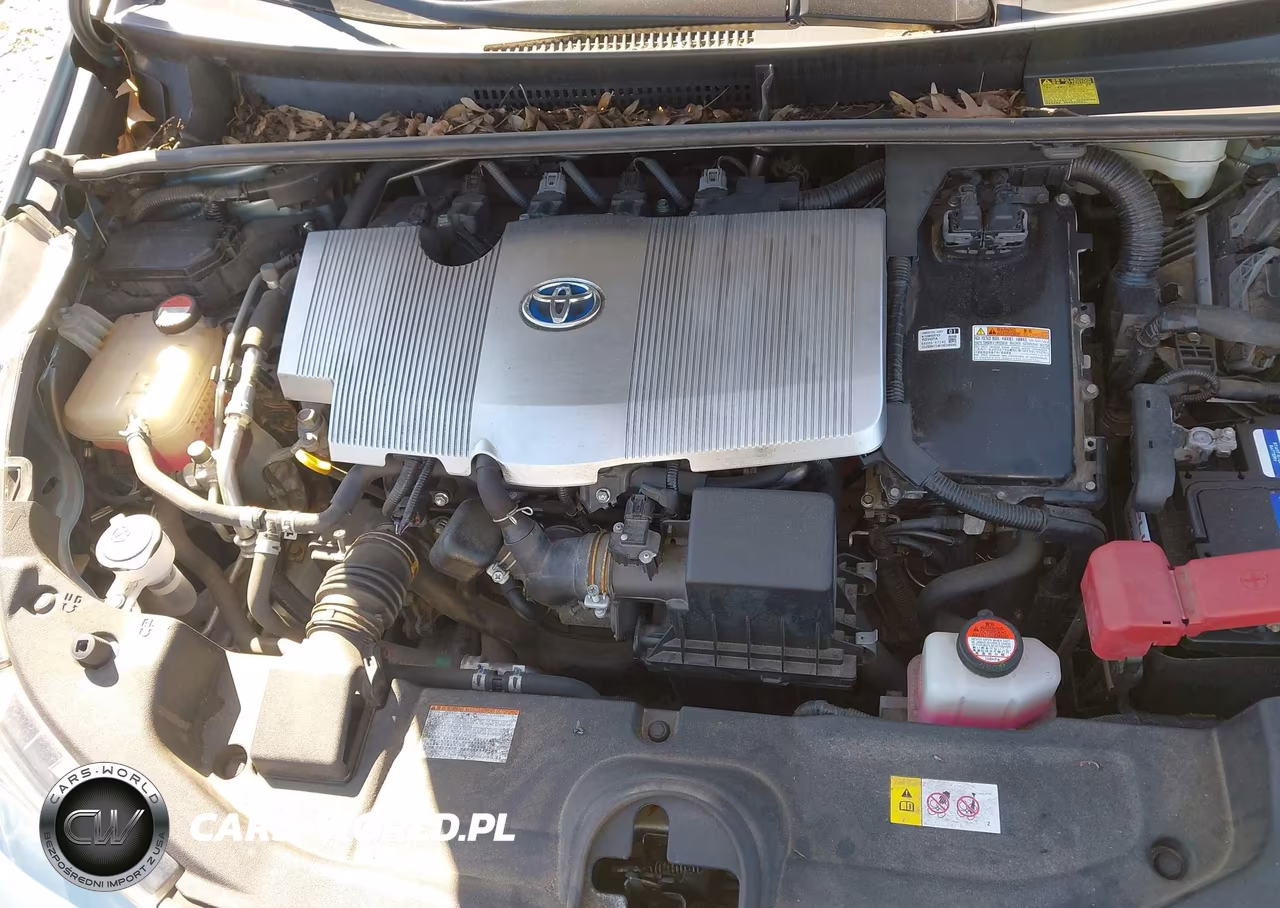 2016 Toyota Prius Four VIN:JTDKARFUXG3522311 - 10