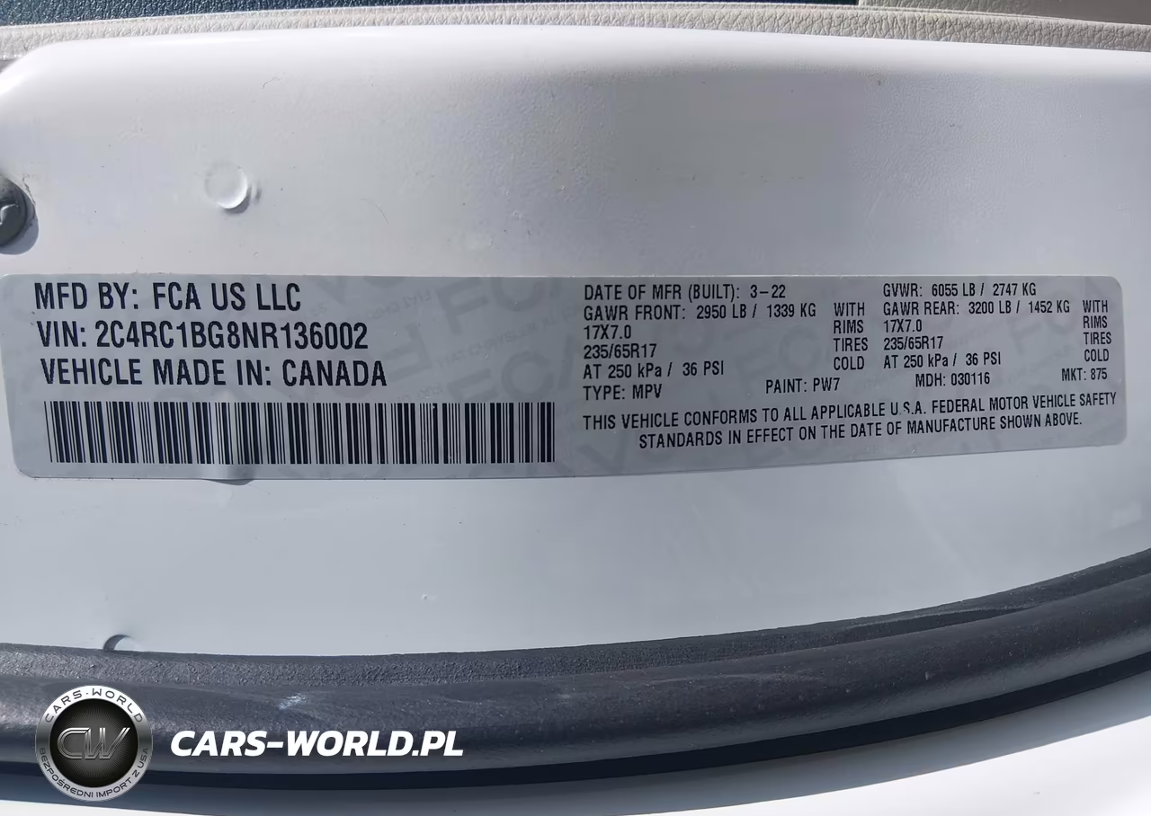 2022 Chrysler Pacifica Touring L VIN:2C4RC1BG8NR136002 - 9