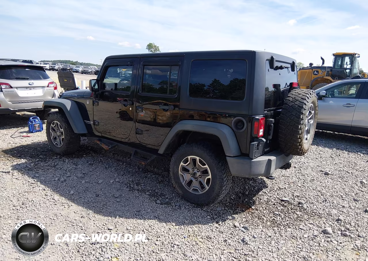 2015 Jeep Wrangler Unlimited Rubicon VIN:1C4BJWFG7FL612300 - 3