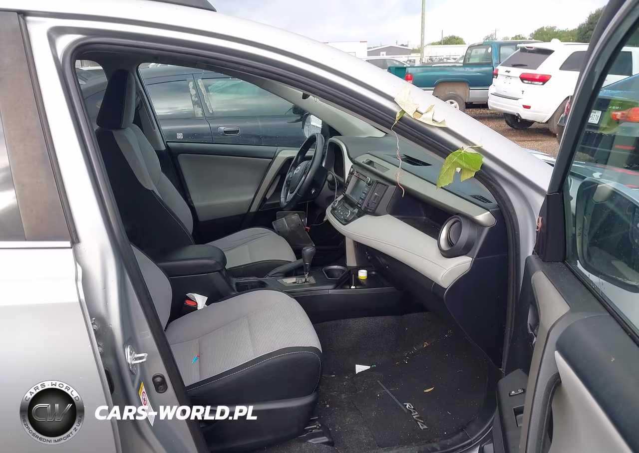 2016 Toyota Rav4 Xle VIN:2T3WFREV2GW271813 - 5