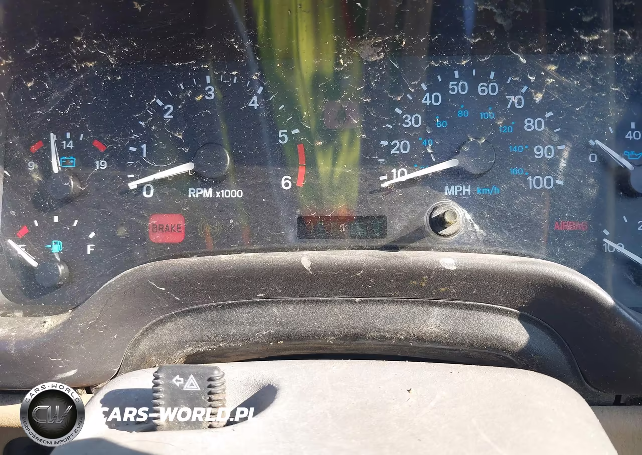 2000 Jeep Wrangler Sahara VIN:1J4FA59S2YP790701 - 7