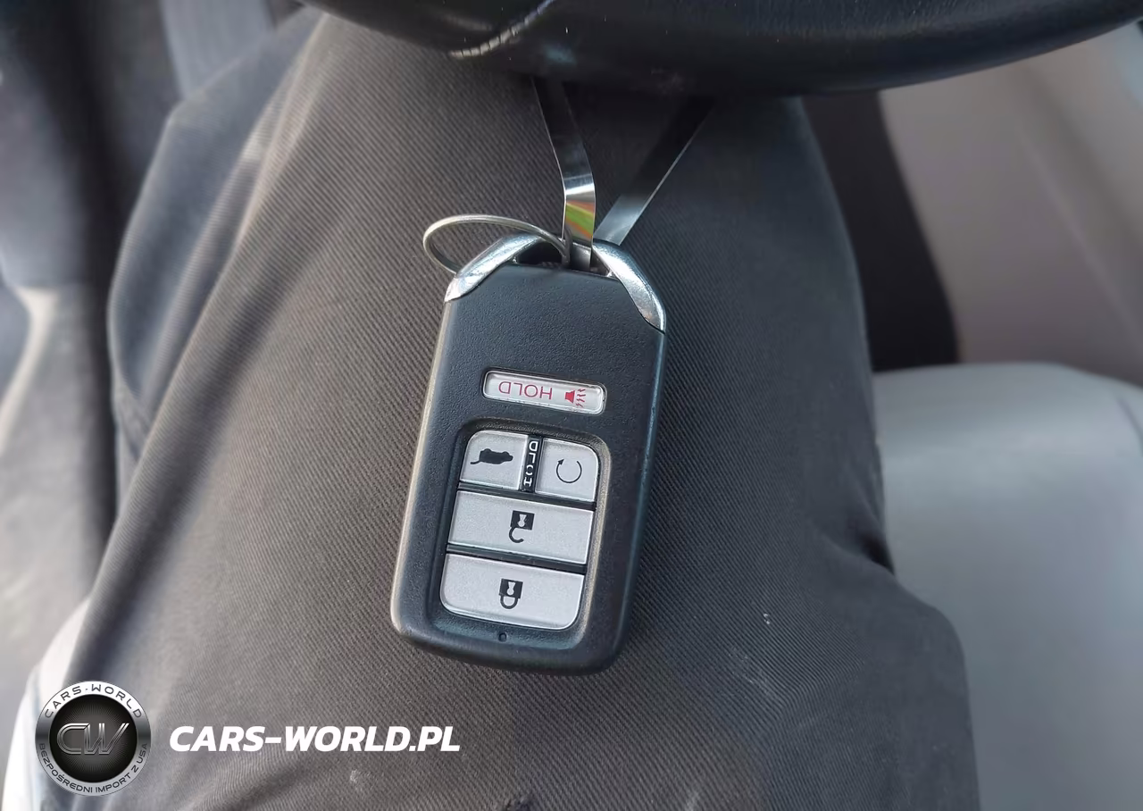2019 Honda Pilot Touring VIN:5FNYF5H64KB023101 - 11