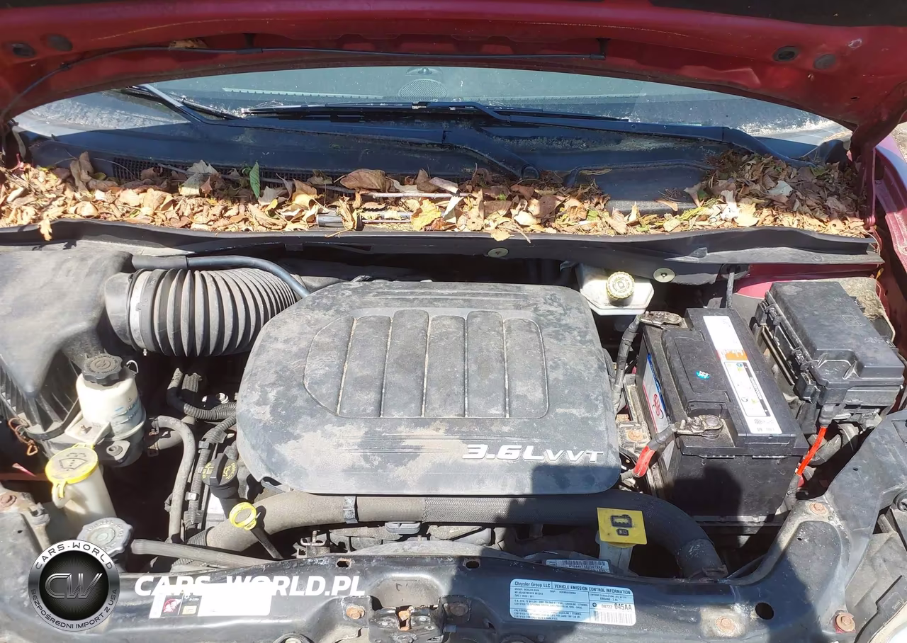 2013 Chrysler Town & Country Touring VIN:2C4RC1BG0DR647220 - 10