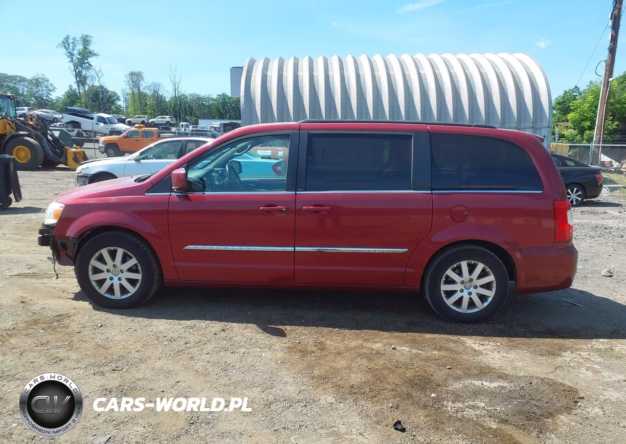 2013 Chrysler Town & Country Touring VIN:2C4RC1BG0DR647220 - 15