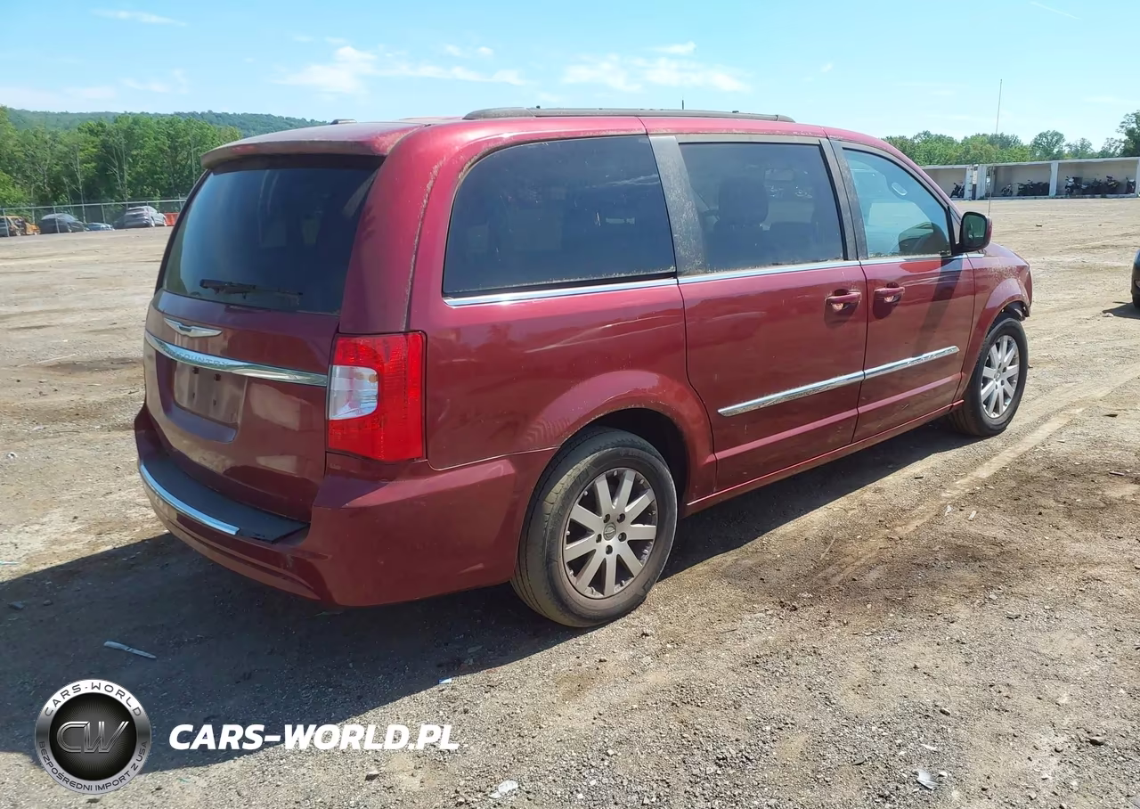 2013 Chrysler Town & Country Touring VIN:2C4RC1BG0DR647220 - 4