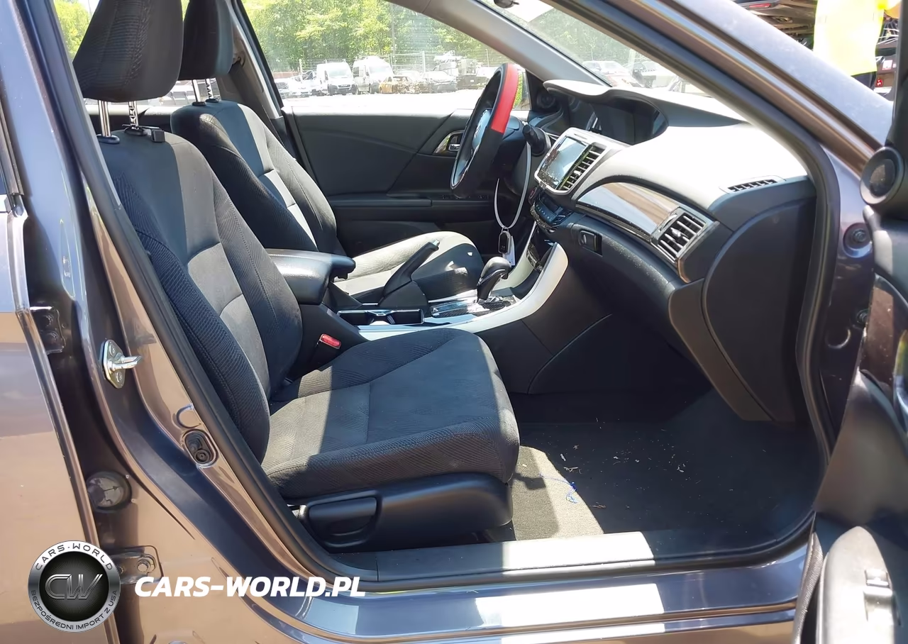 2017 Honda Accord Ex VIN:1HGCR2F75HA219952 - 5