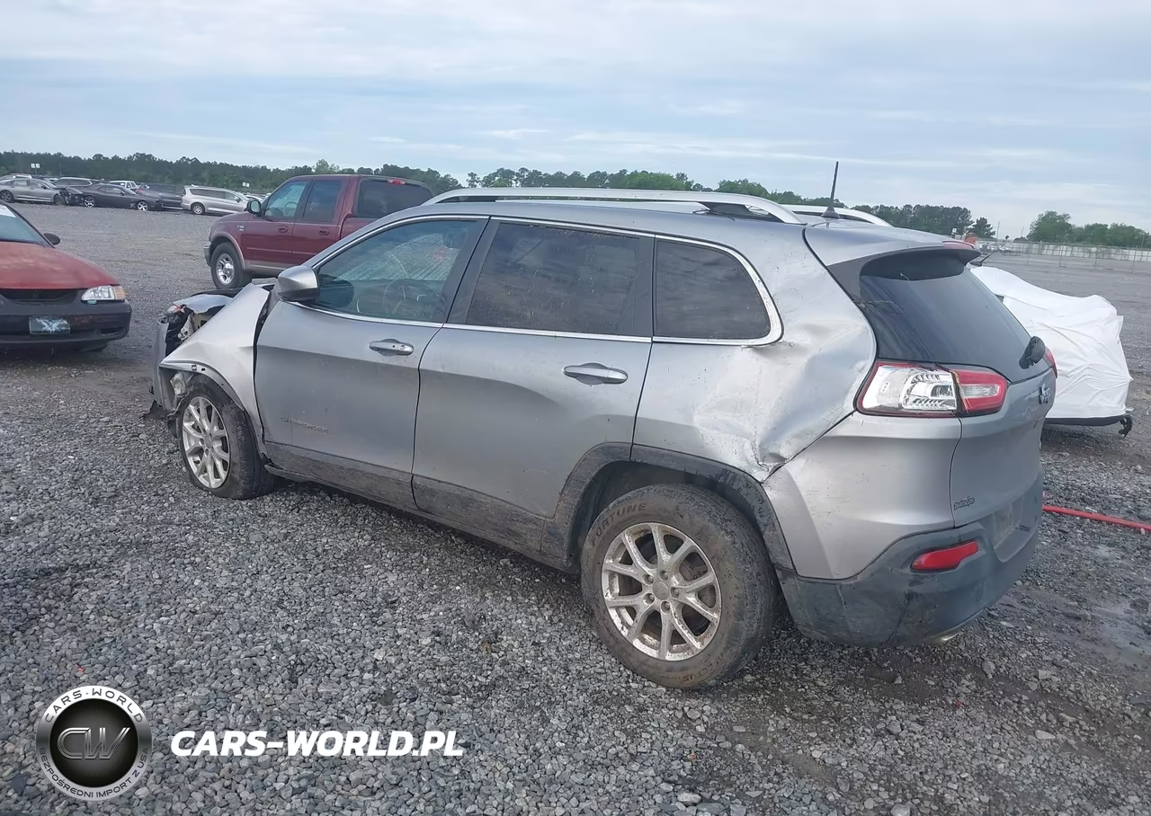 2014 Jeep Cherokee Latitude VIN:1C4PJLCS0EW171166 - 3