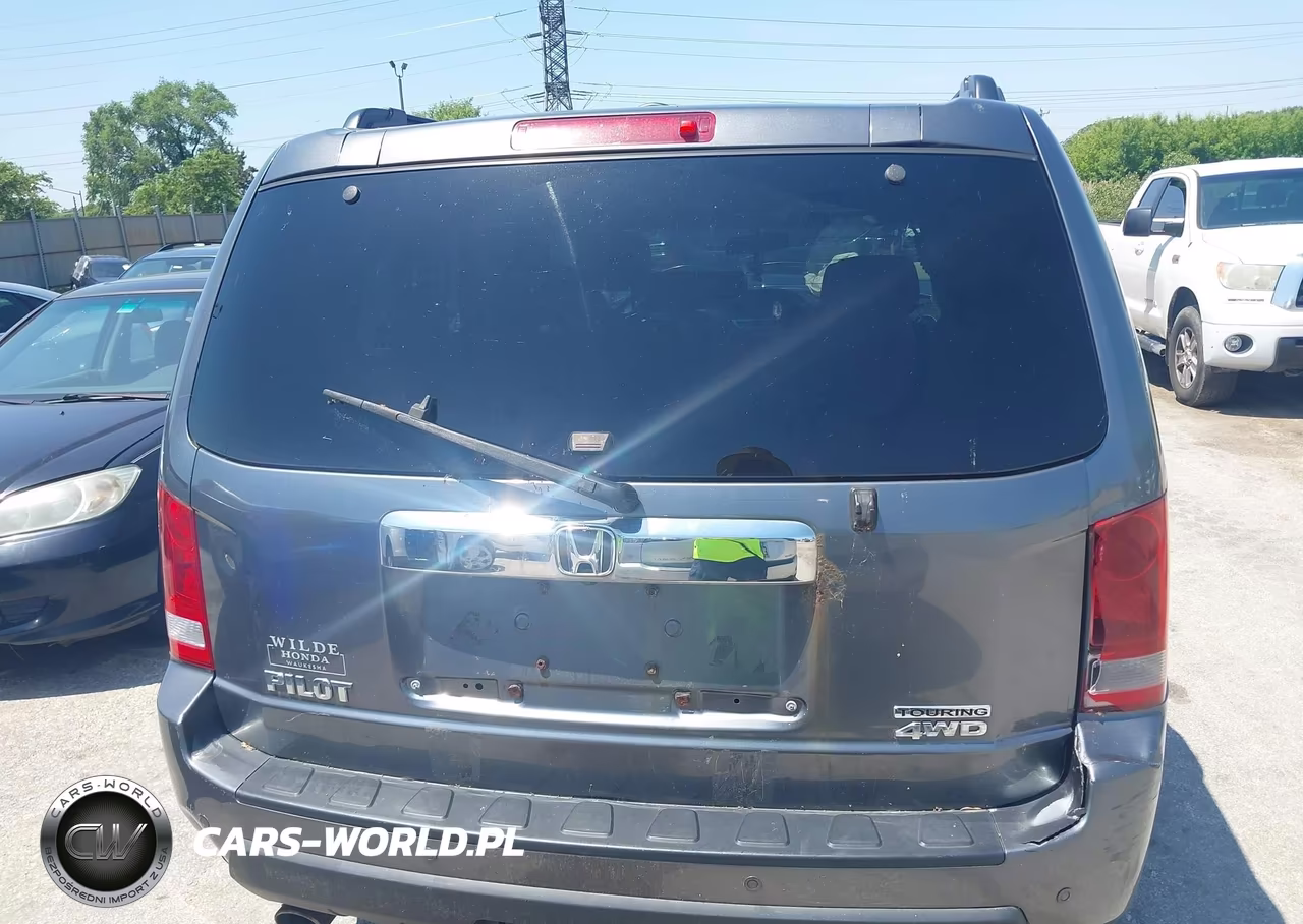2011 Honda Pilot Touring VIN:5FNYF4H91BB100818 - 16