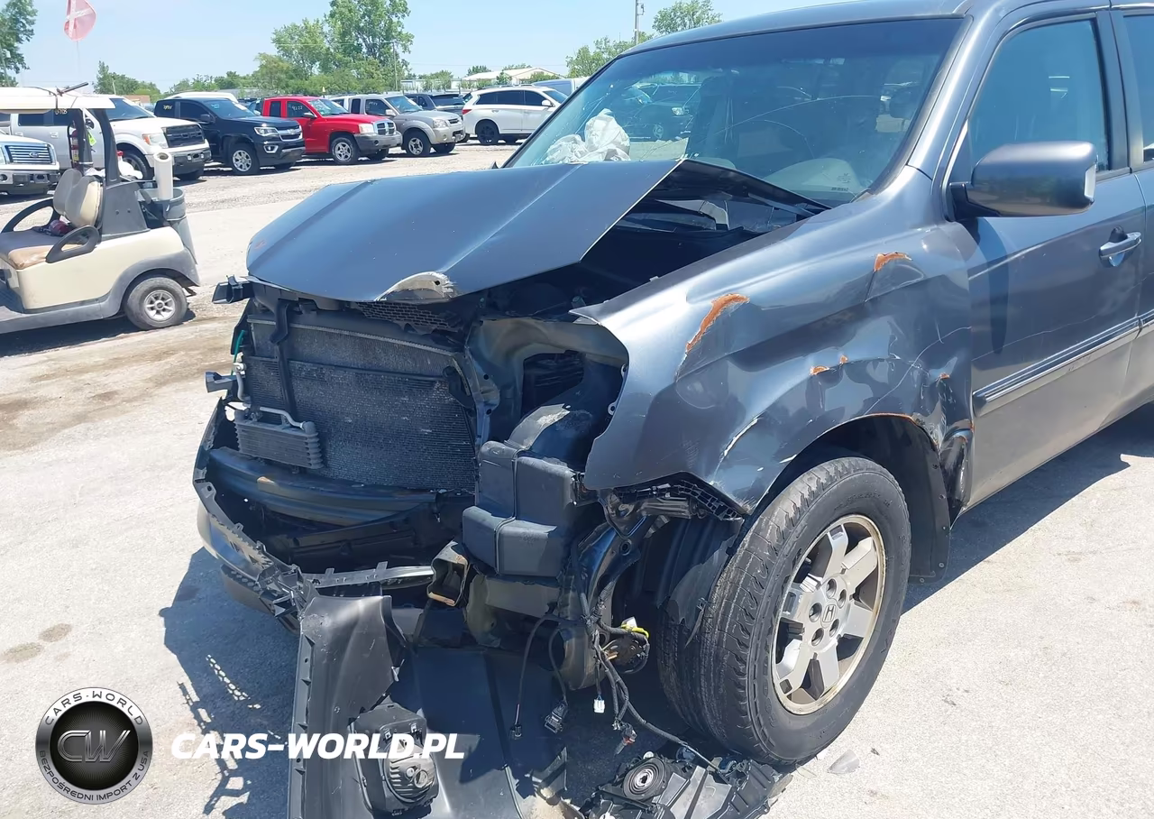 2011 Honda Pilot Touring VIN:5FNYF4H91BB100818 - 6