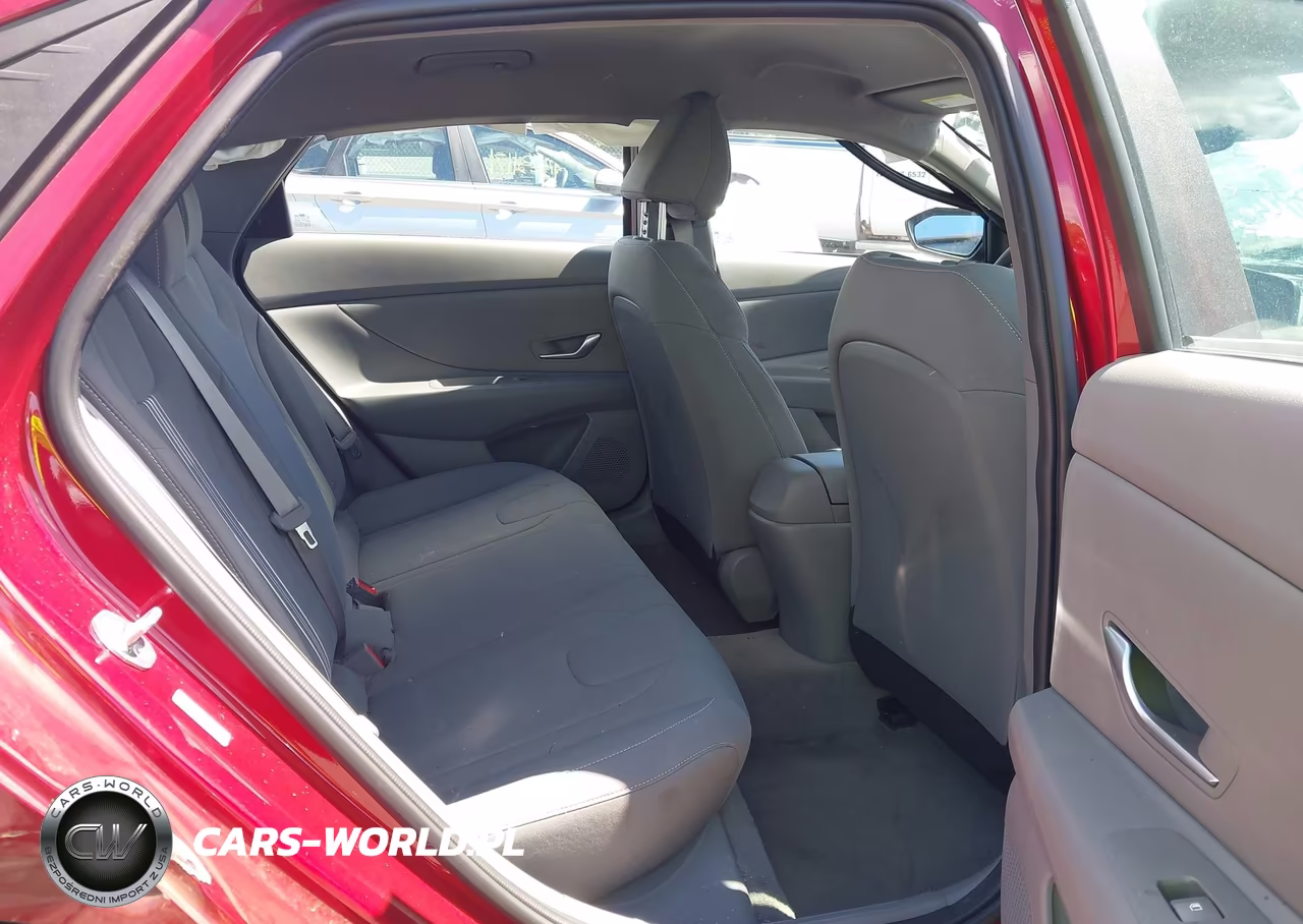 2023 Hyundai Elantra Sel VIN:KMHLM4AGXPU634077 - 8