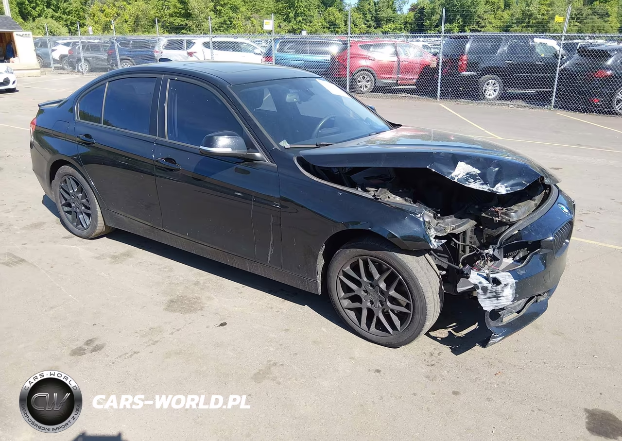 2013 BMW 328I xDrive – zdjęcie 1 z 12