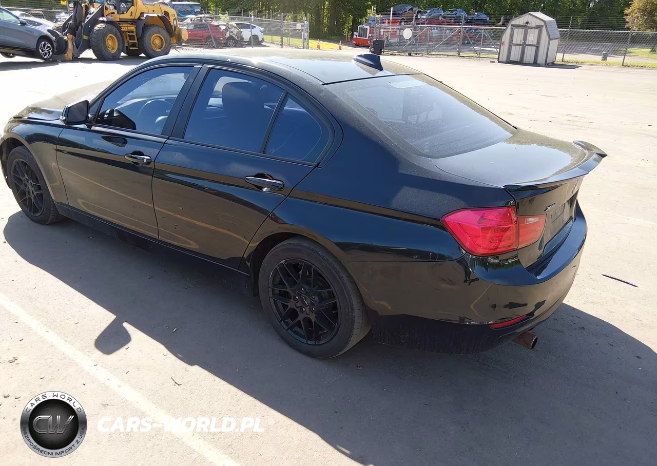 2013 BMW 328I xDrive VIN:WBA3B5C57DF138646 - 3