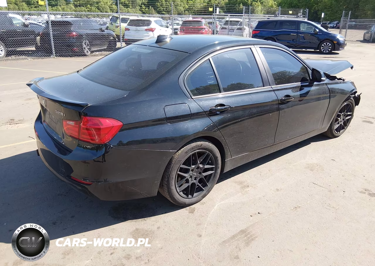 2013 BMW 328I xDrive VIN:WBA3B5C57DF138646 - 4