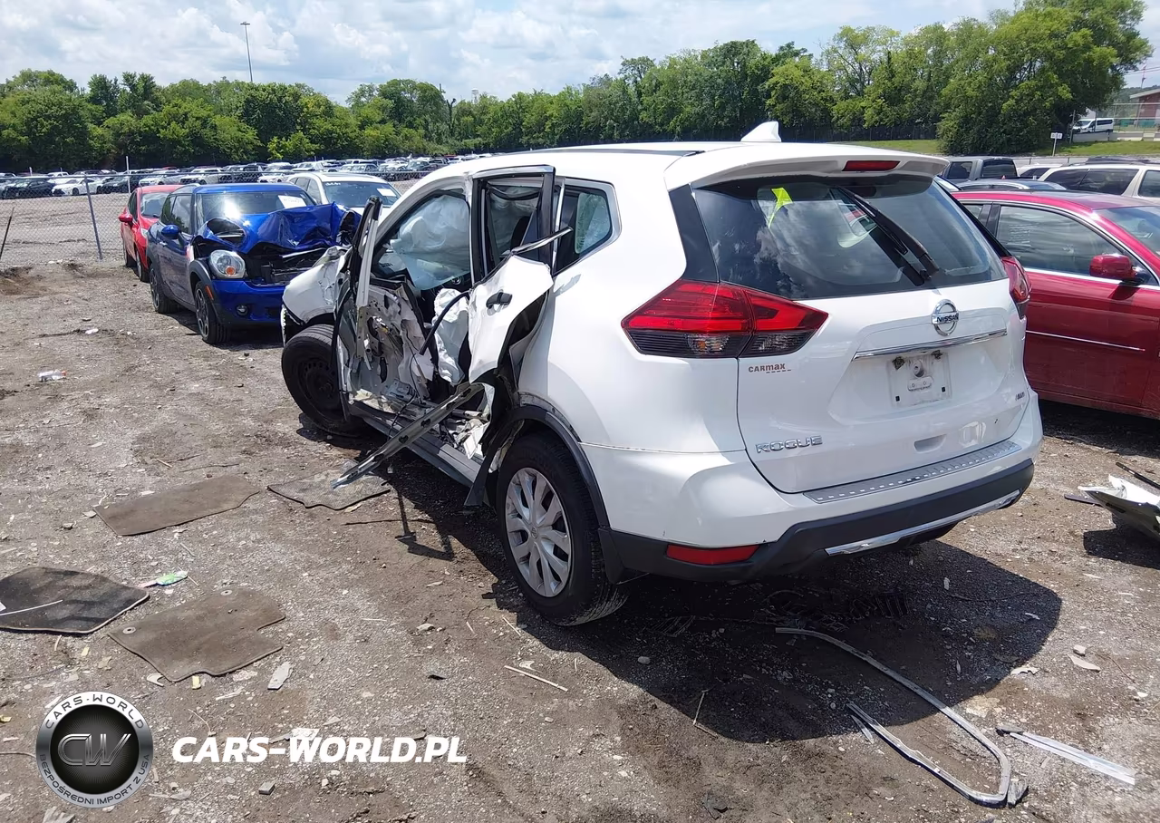 2017 Nissan Rogue S VIN:5N1AT2MV9HC737751 - 3
