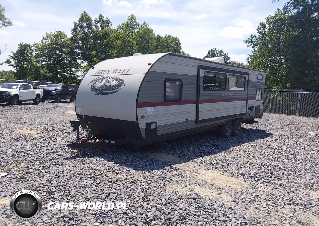 2018 Forest River Cherokee Travel Trailer VIN:4X4TCKB26JK049816 - 2