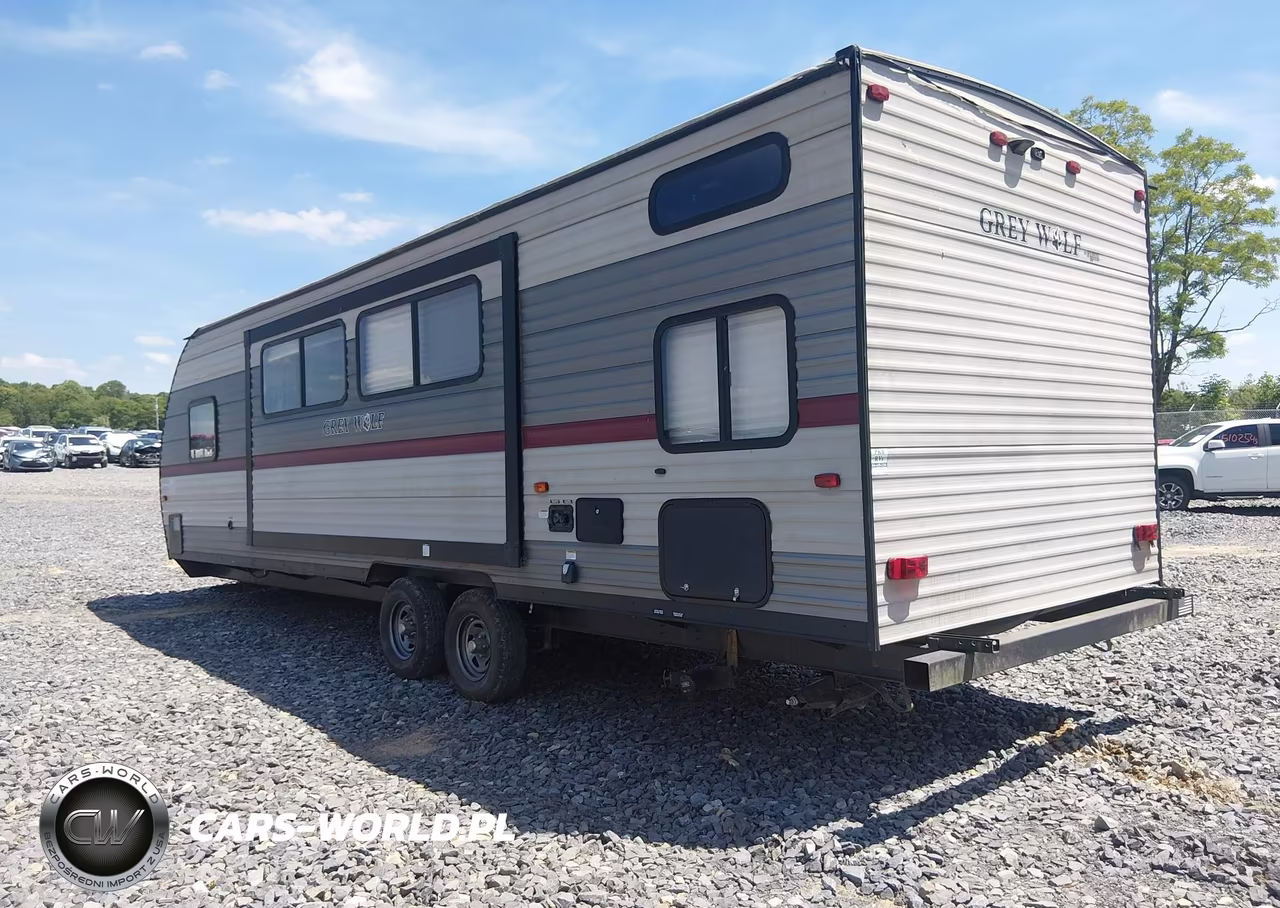2018 Forest River Cherokee Travel Trailer VIN:4X4TCKB26JK049816 - 3