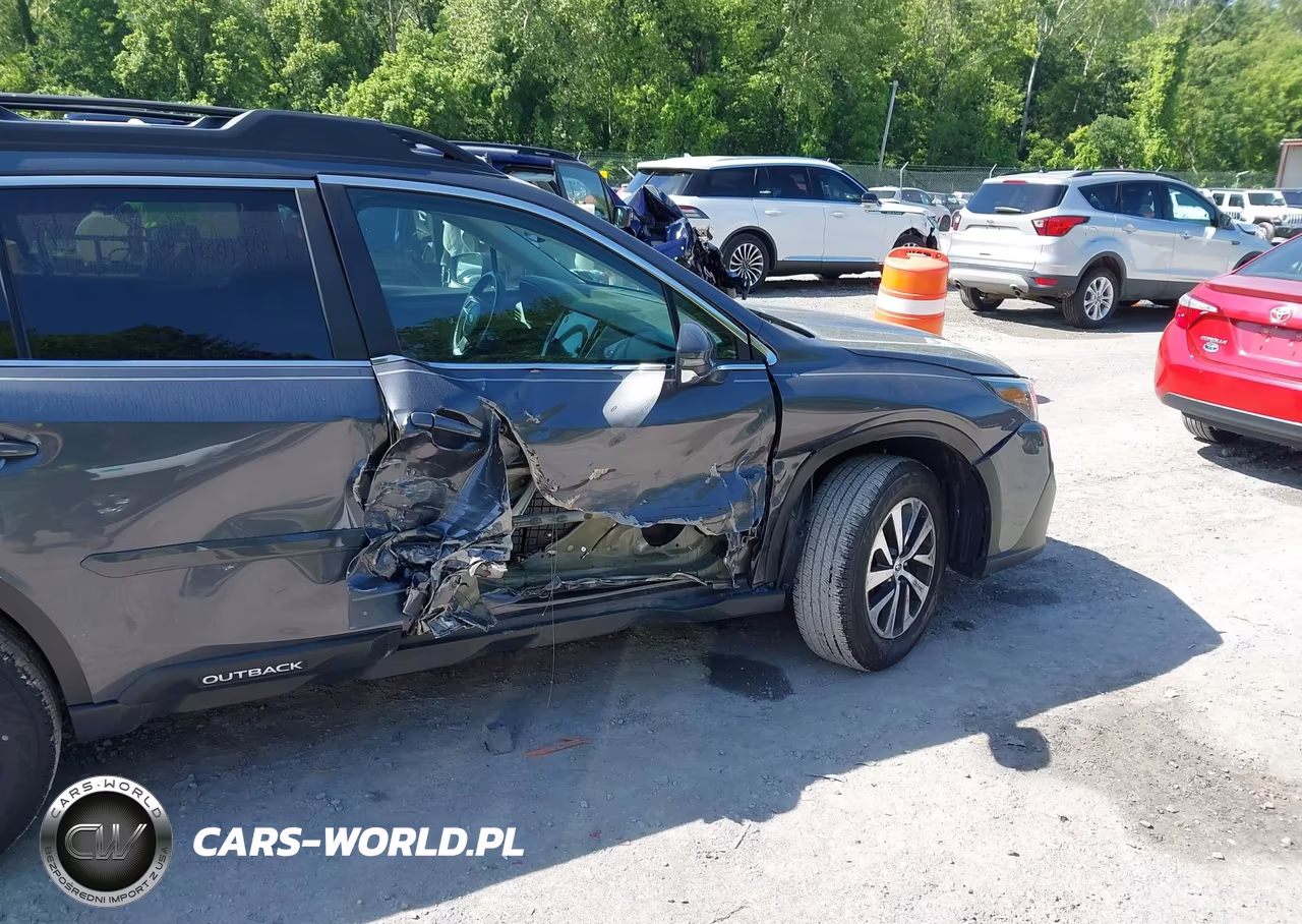 2022 Subaru Outback Premium VIN:4S4BTACC7N3233967 - 6