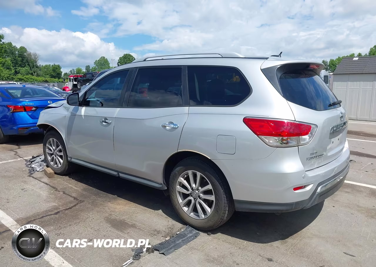2014 Nissan Pathfinder Sv VIN:5N1AR2MN4EC732192 - 3
