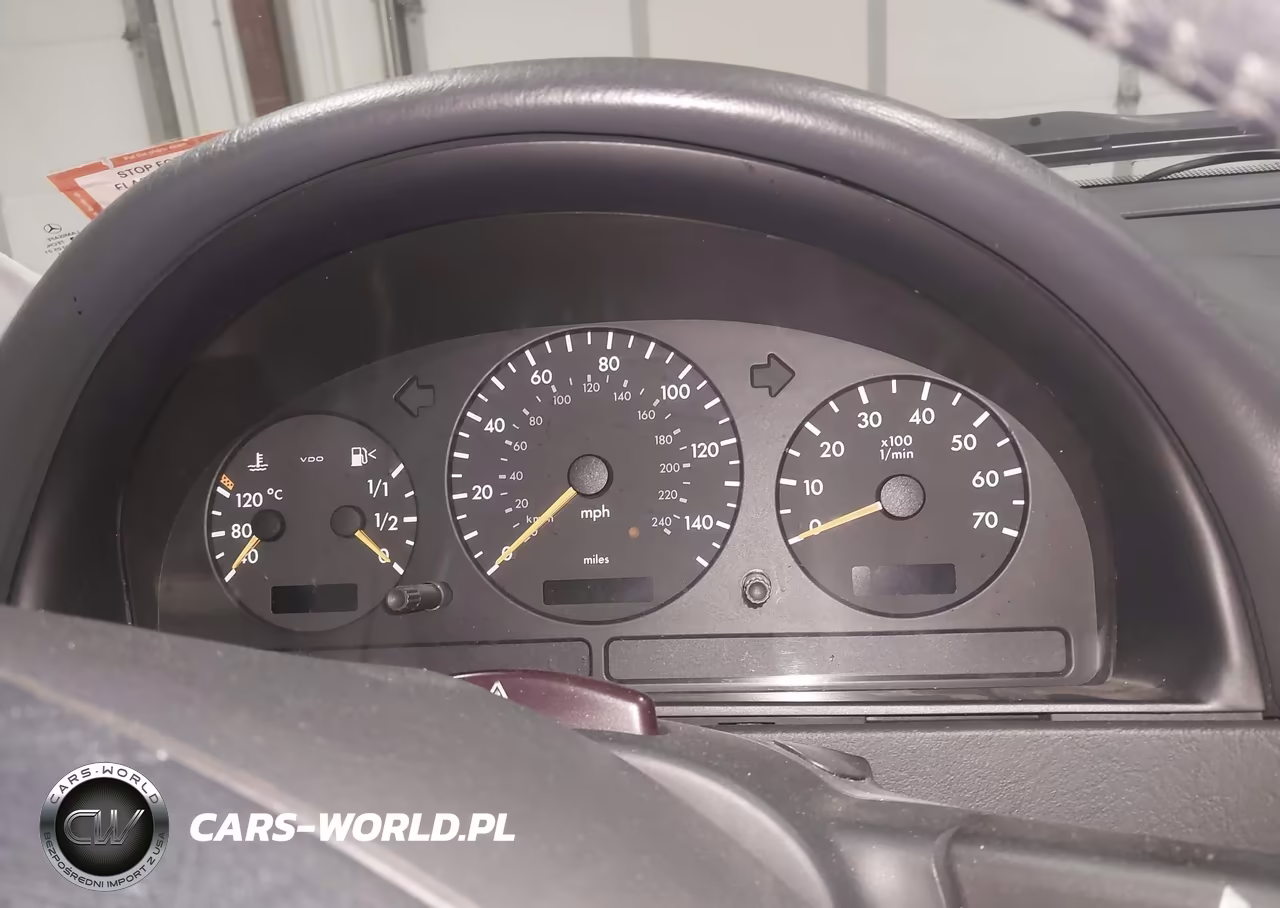 2002 Mercedes-Benz Ml 320 VIN:4JGAB54E92A326079 - 7