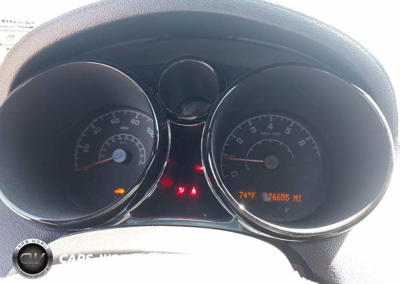 2008 Saturn Sky VIN:1G8MC35B38Y111962 - 7