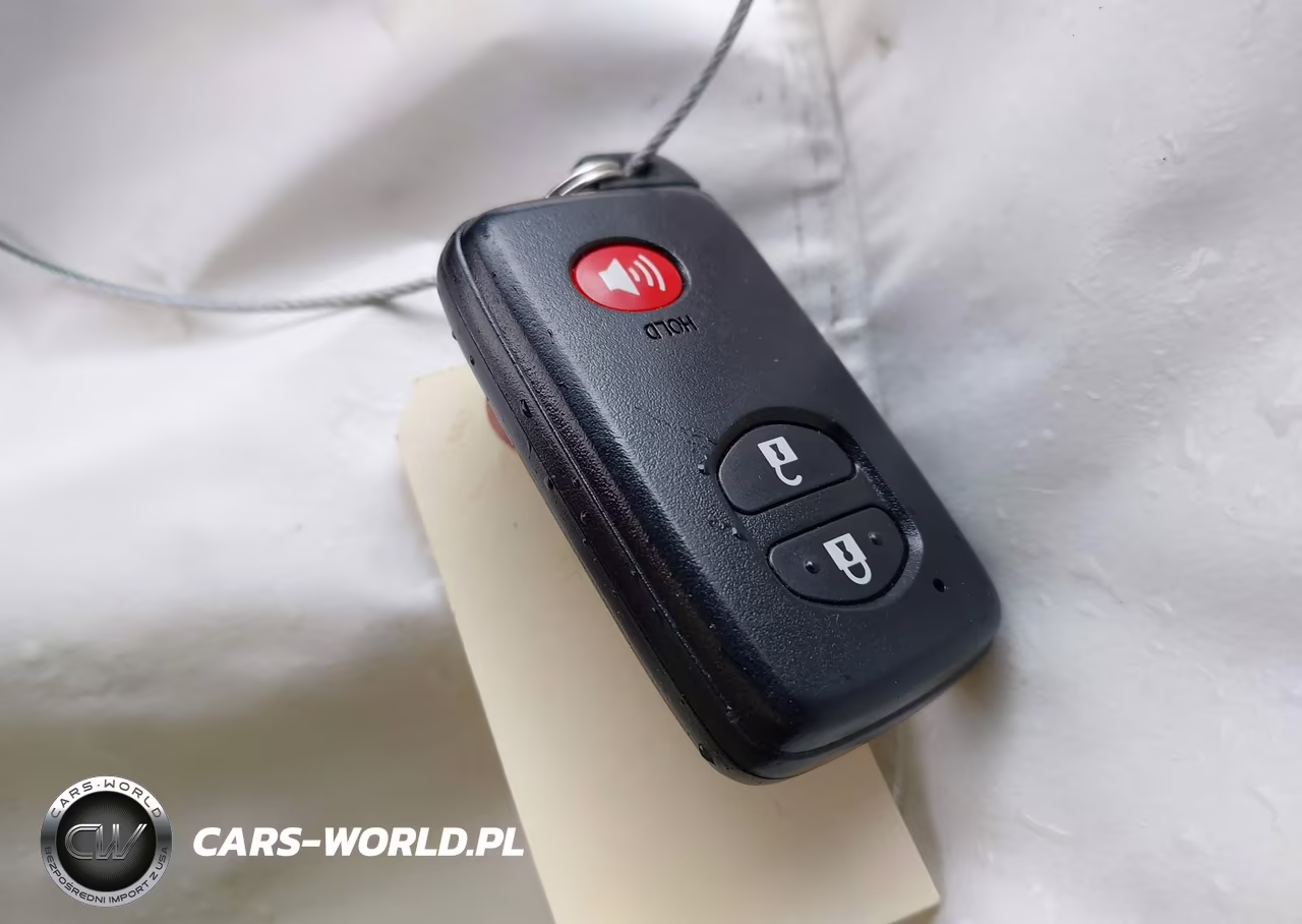 2013 Toyota Prius Three Se VIN:JTDKN3DU2D5581387 - 11