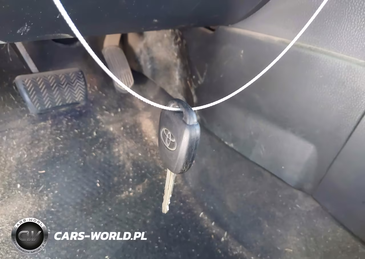 2019 Toyota Corolla Le VIN:5YFBURHE5KP945164 - 11
