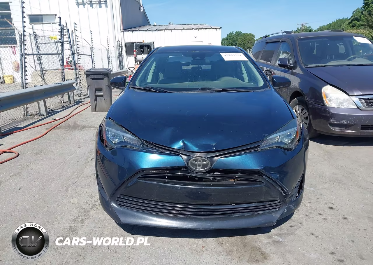 2019 Toyota Corolla Le VIN:5YFBURHE5KP945164 - 13