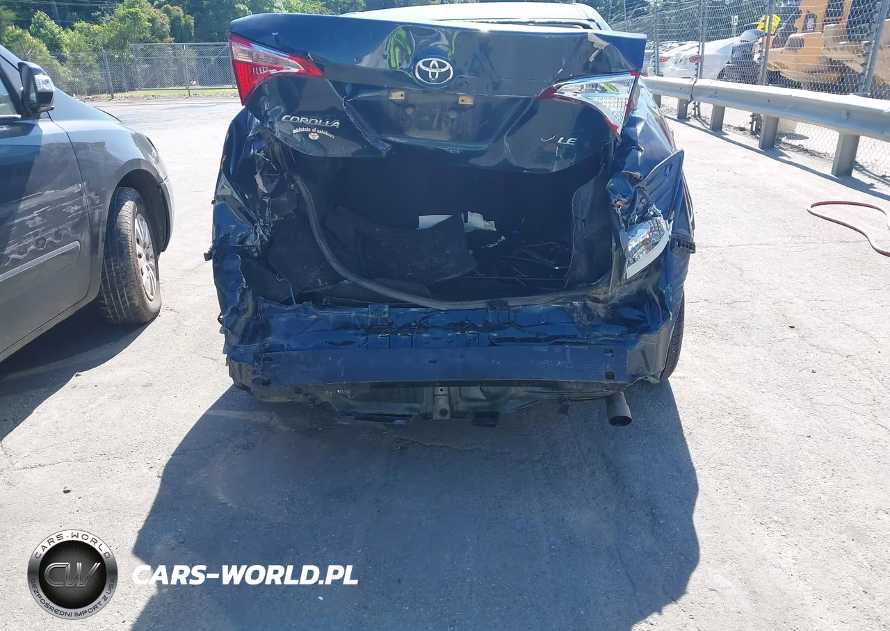 2019 Toyota Corolla Le VIN:5YFBURHE5KP945164 - 17