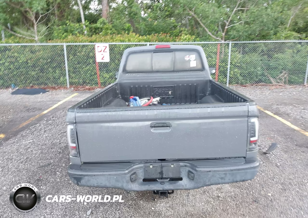 1998 Toyota Tacoma VIN:4TANL42N9WZ064552 - 17