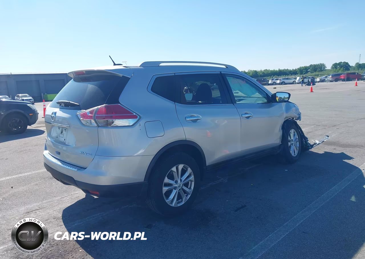 2015 Nissan Rogue Sv VIN:5N1AT2MV5FC752213 - 4