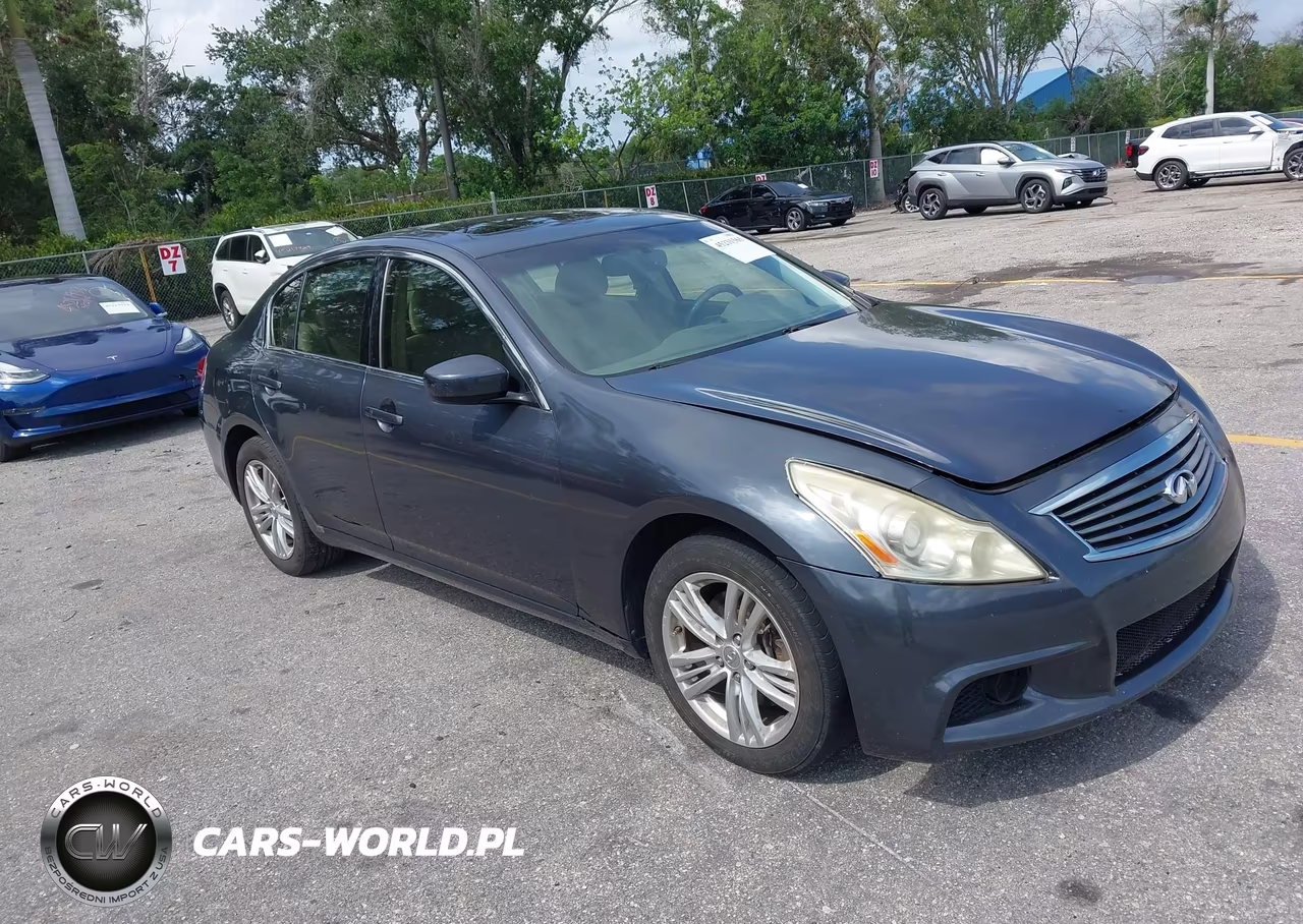 2012 Infiniti G37X