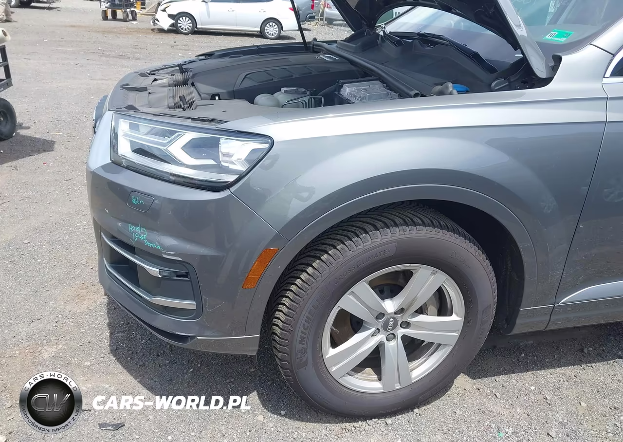2018 Audi Q7 2.0T Premium VIN:WA1AHAF71JD013531 - 18