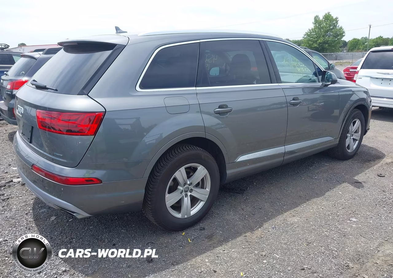 2018 Audi Q7 2.0T Premium VIN:WA1AHAF71JD013531 - 4