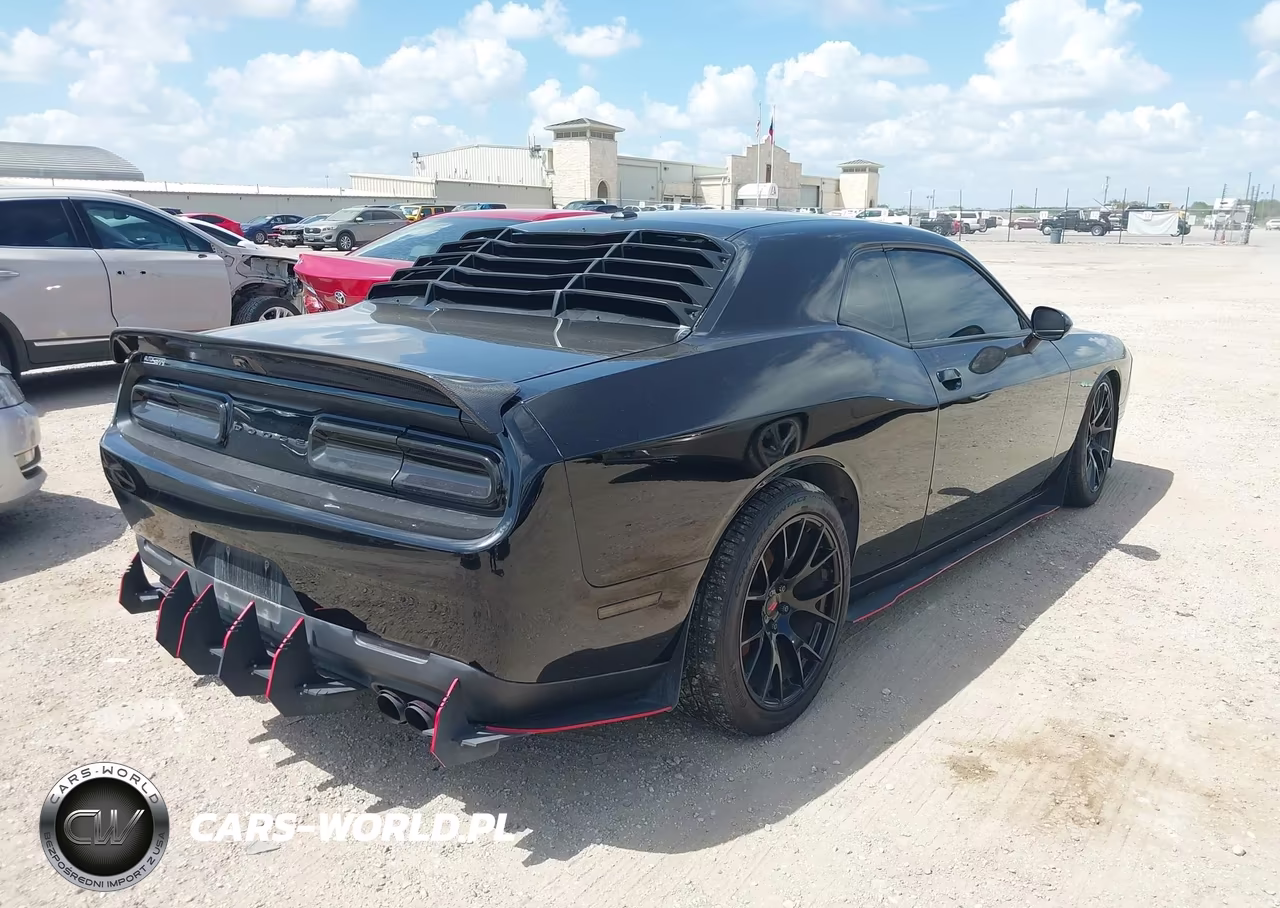 2021 Dodge Challenger Sxt VIN:2C3CDZAG1MH524443 - 4