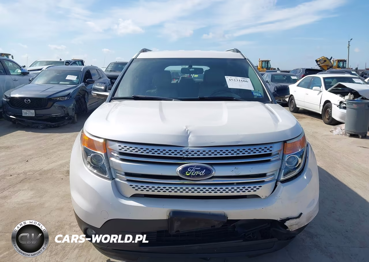 2015 Ford Explorer Xlt VIN:1FM5K7D81FGC04682 - 12