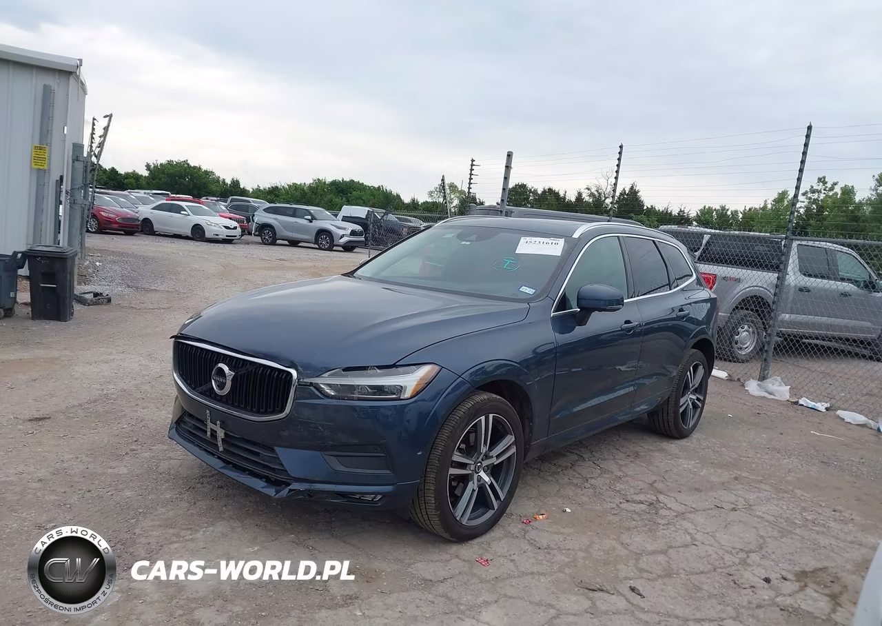 2018 Volvo Xc60 T5 Momentum VIN:YV4102RK2J1045048 - 2