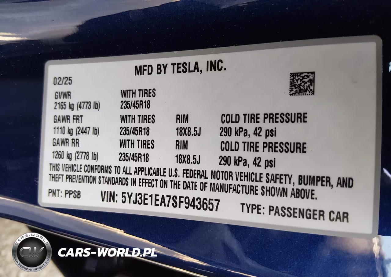 2025 Tesla Model 3 VIN:5YJ3E1EA7SF943657 - 9