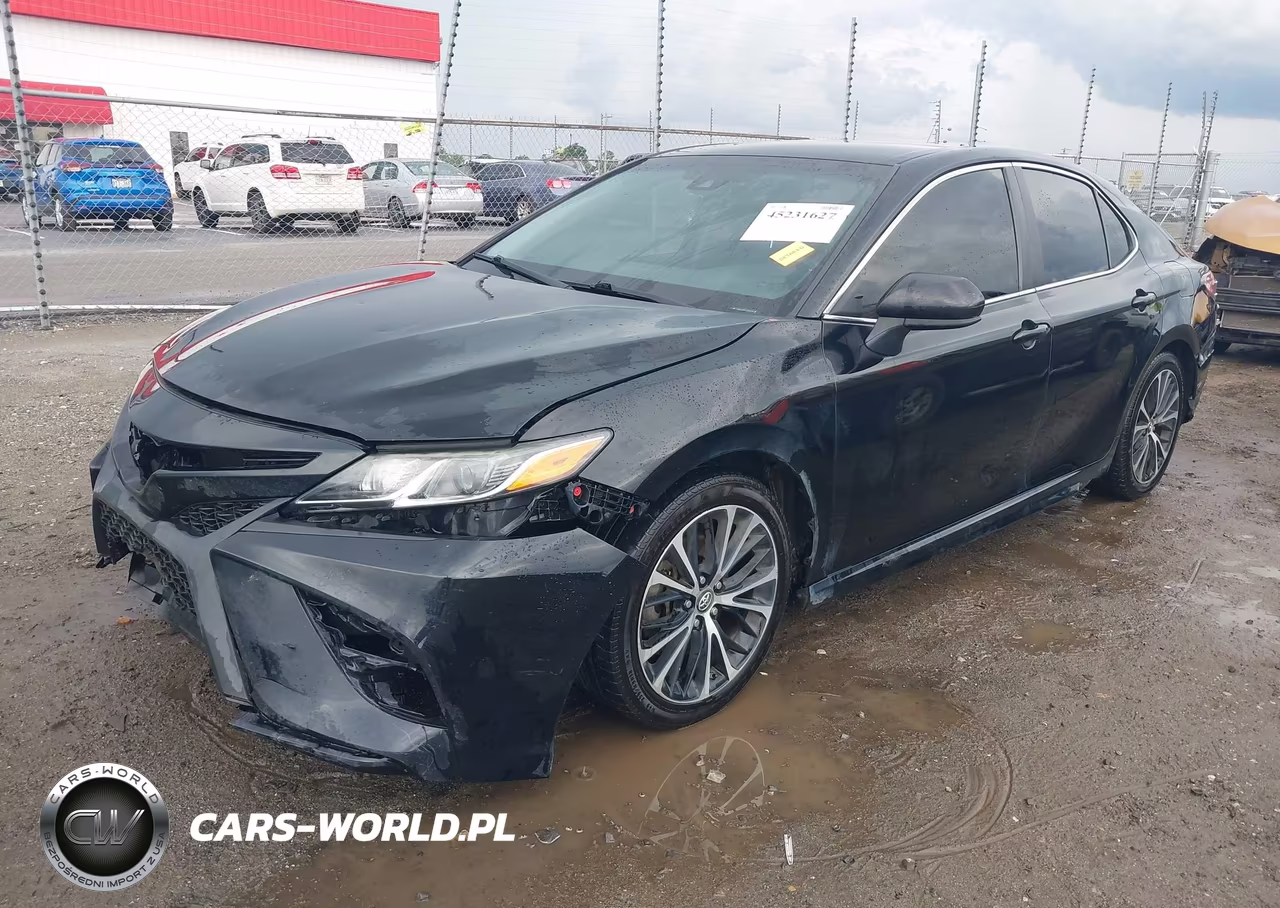 2018 Toyota Camry Se VIN:4T1B11HKXJU580204 - 2