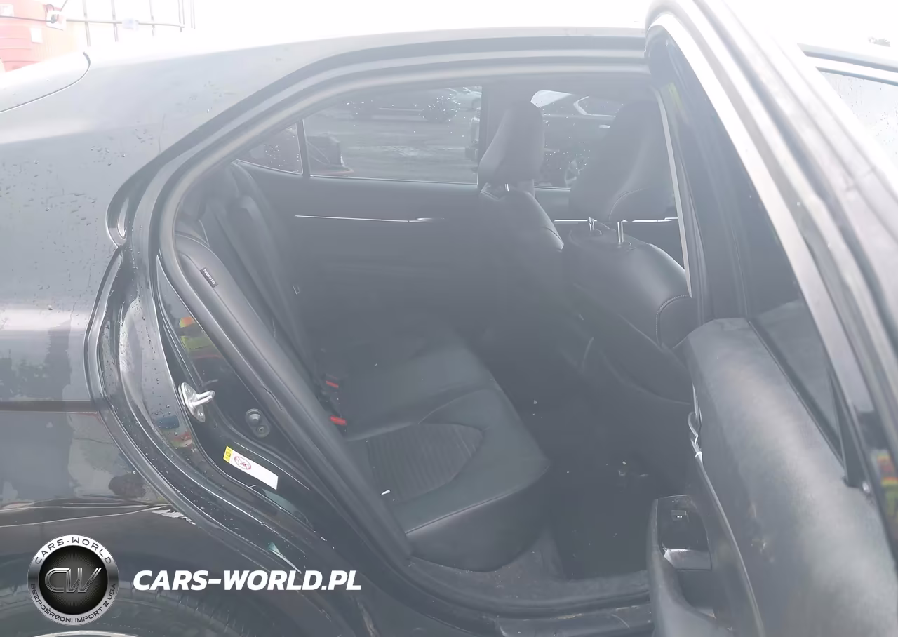 2018 Toyota Camry Se VIN:4T1B11HKXJU580204 - 8