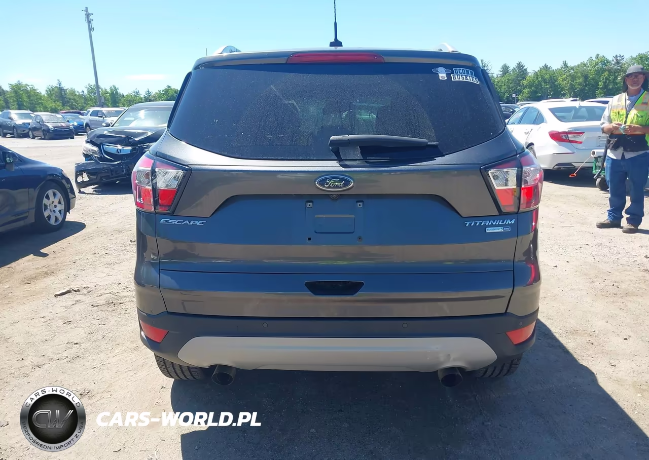 2017 Ford Escape Titanium VIN:1FMCU9J93HUD32453 - 15